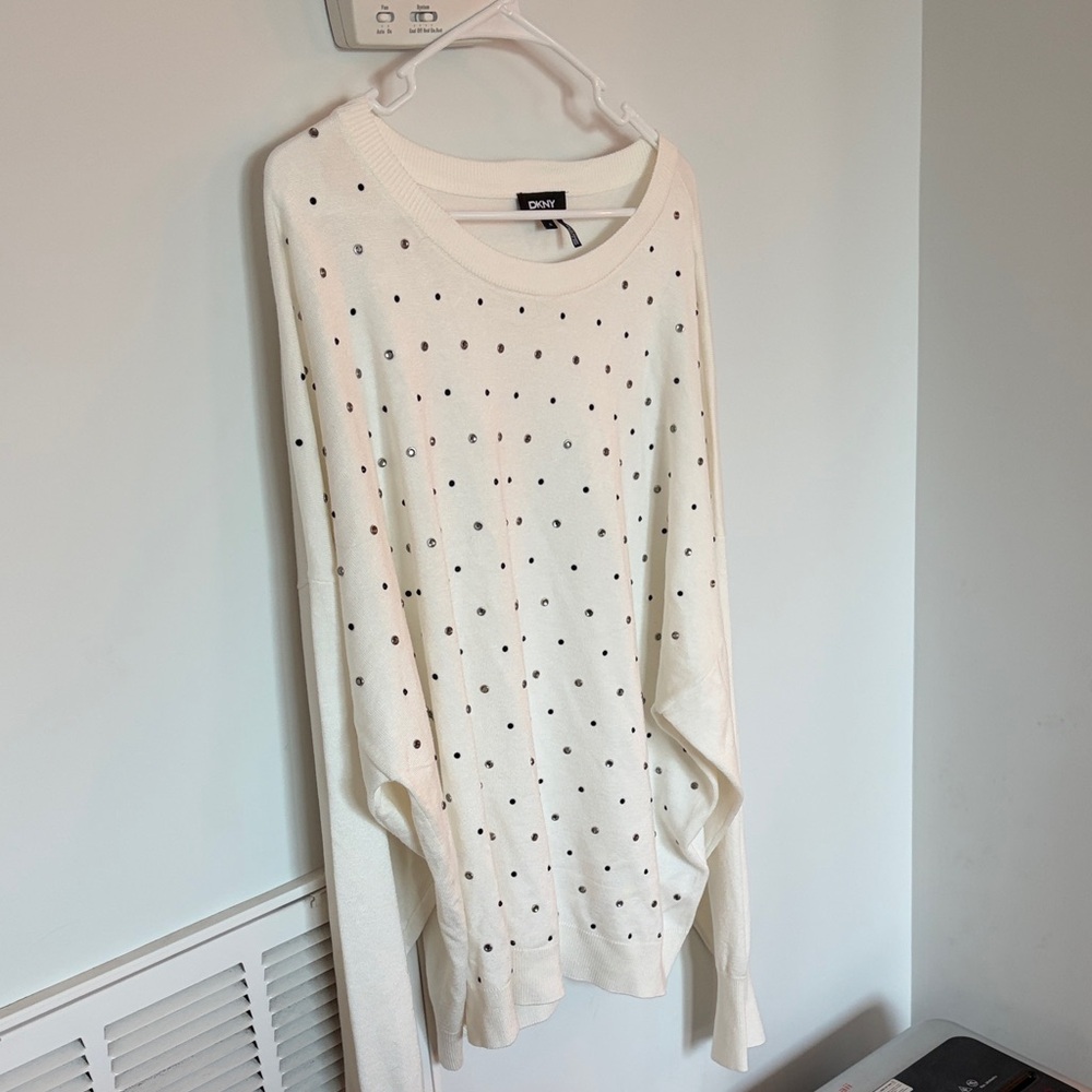 DKNY WHITE Sweater